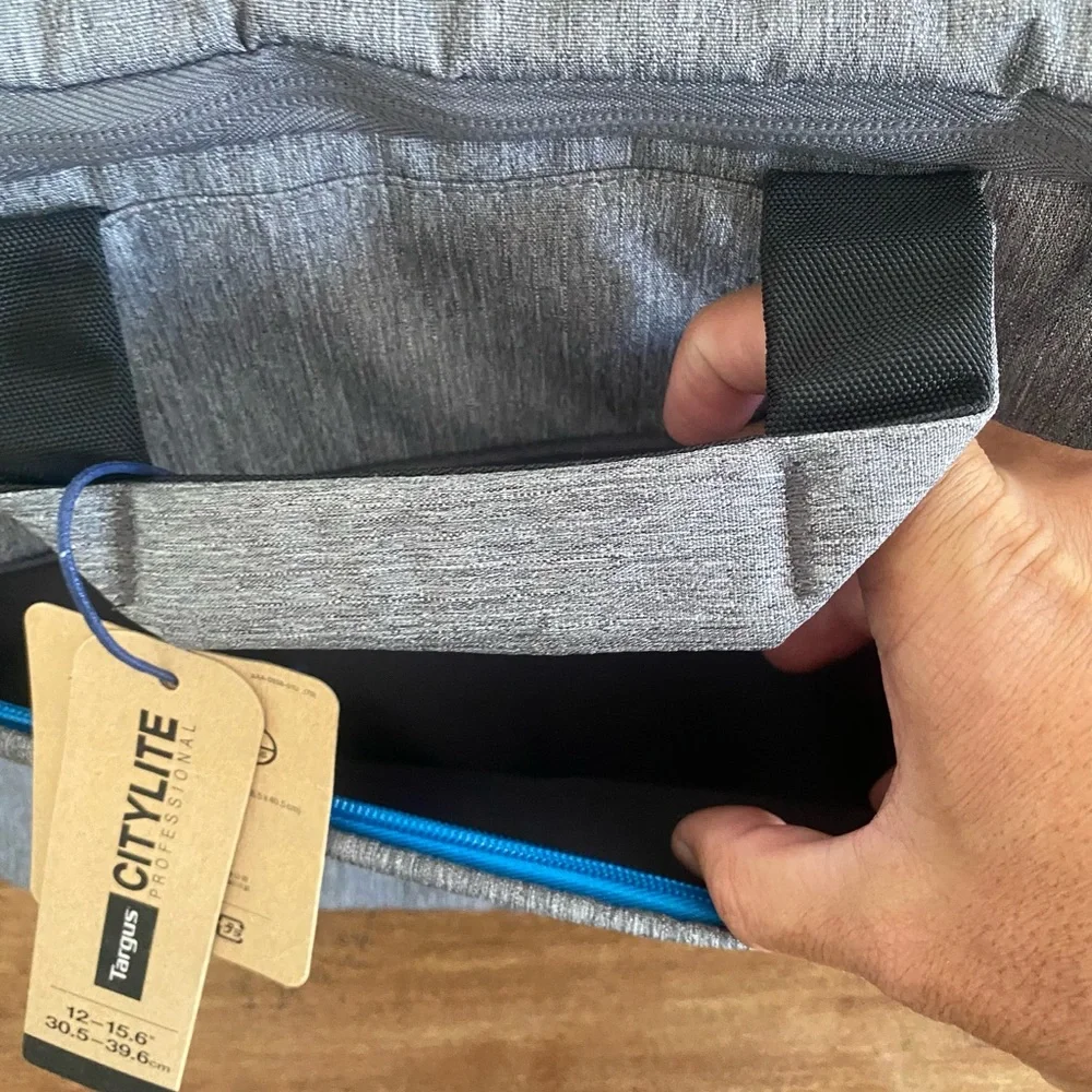 Targus Citylite Professional Laptop Bag - Picture 5 of 5